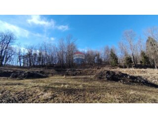 Klana, građevinsko zemljište 865 m2