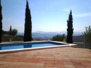 Villa for Sale in Vinuela, Vinuela..