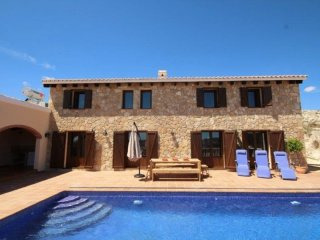 Stunning new build finca with large..