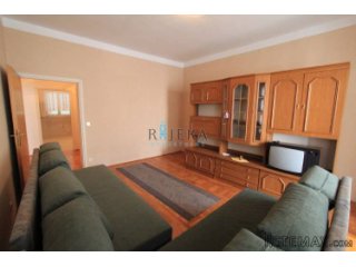 Crikvenica, 100 m2, odlična lokacija