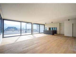 ONETWENTY - EXCLUSIVE ROOFTOP APARTMENT..