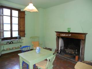 Village/town House - For Sale - North..