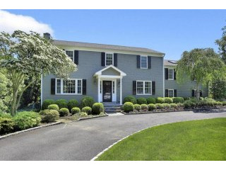 4 bedroom House For Sale: 250 Riverside..