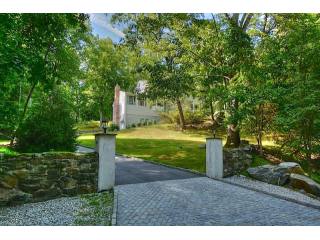 4 bedroom Residence For Sale: Millwood..