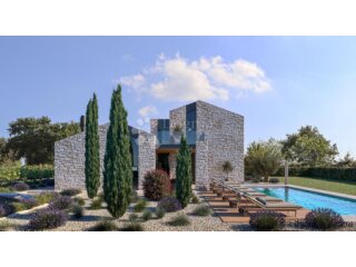 Rovinj okolica, zemljište s građevinskom dozvolom za vilu