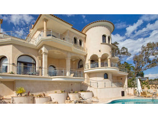 Four Bedroom Seafront Villa, Sol de..