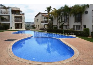 2 Bedrooms - Apartment - Larnaca - For..