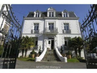 10 bedroom House For Sale: 35400 SAINT..