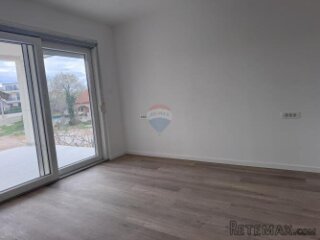 OTOK KRK okolica GRADA KRKA –apartman sa zajedničkim bazenom