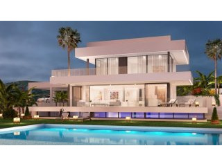 4 Bedrooms - Villas - Malaga - For Sale