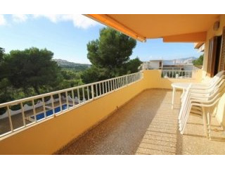 3 Bedroom Apartment in Santa Ponsa with..