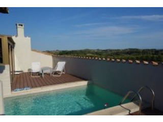 Maison atypique avec caractere, 350 m2..
