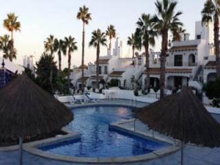 2 Bedrooms - Apartment - Alicante - For..