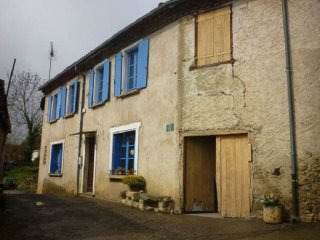 Village House With Non Attached Garden