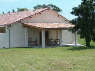 Two Properties On 1.5 Hectares Of Land..
