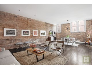 2 bedroom Apartment For Sale: 31 ST..