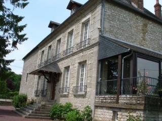 Lovely Property With 2 Hectares of Land