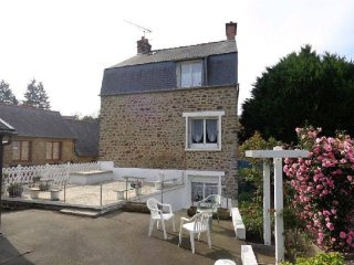 4 Bedroom House For Sale