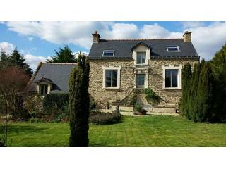 Splendid country house in 1 hectare of..