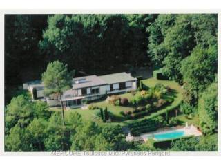 5 bedroom Villa For Sale: 24000..