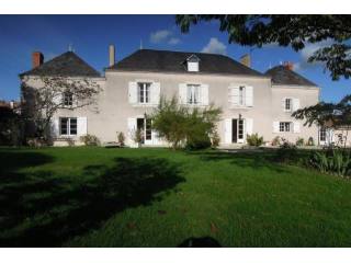 5 bedroom House For Sale: 86470..