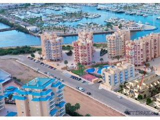 Este residencial está situado en el km 14 de La Manga en..