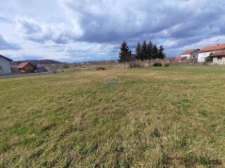 Karlovac, Turanj - građevinsko zemljište 1122 m2