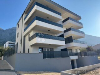 Makarska, novogradnja, prizemlje 84,98m2