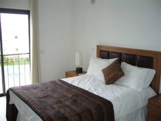 TWO BEDROOM APARTMENT CLOSE TO THE BEACH