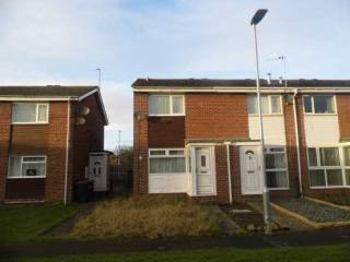 2 bedroom, End Of Terrace House house..
