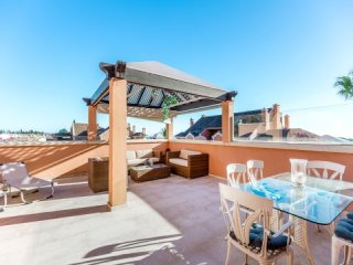 3 Bedroom Penthouse For Sale Situated..