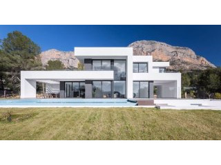 Modern Villa in Javea
