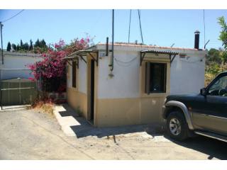 Country Houses for Sale in Benajarafe..