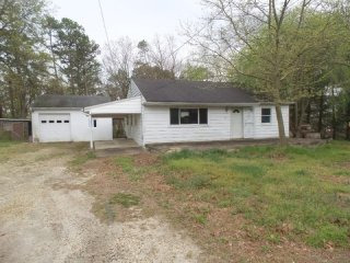 10 Roberts Ln Berlin, NJ, 08009 Camden..