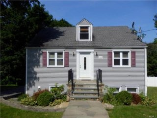 3 bedroom Flat For Sale: 135 N Brewster..