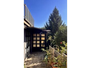MAKSIMIR- Prostrana obiteljska kuća
