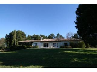 5 bedroom Character For Sale: 33000..