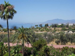 APARTMENT IN RIO REAL FOR SALE
