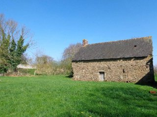 Countryside Barn For Sale
