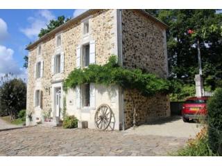 Superb Maison De Maitre With 4..
