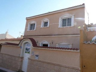 2 Bedrooms - Chalet - Alicante - For..