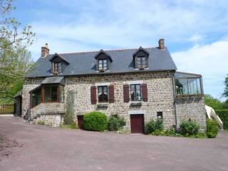 Main House, Guest Gite, Pool, Lake