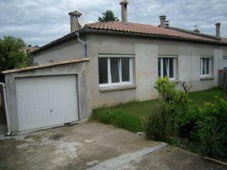 3 Bedrooms - Villa -..