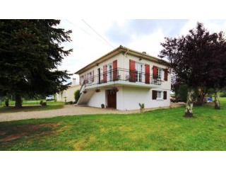 A 4 Bedromm Villa Property For Sale..