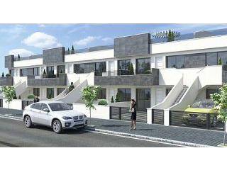 * ULTRA MODERN BEACH PENTHOUSE IN LO..
