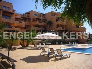 Beautiful complex very well located