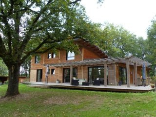 Stunning Wooden Villa Set On 3 Hectares..