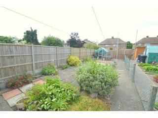 2 bedroom house in SHEERNESS