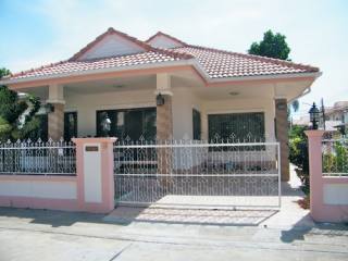 House / Home For Rent Amphoe Muang..