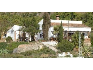 3 bedroom, 2 bathroom Finca/Country..